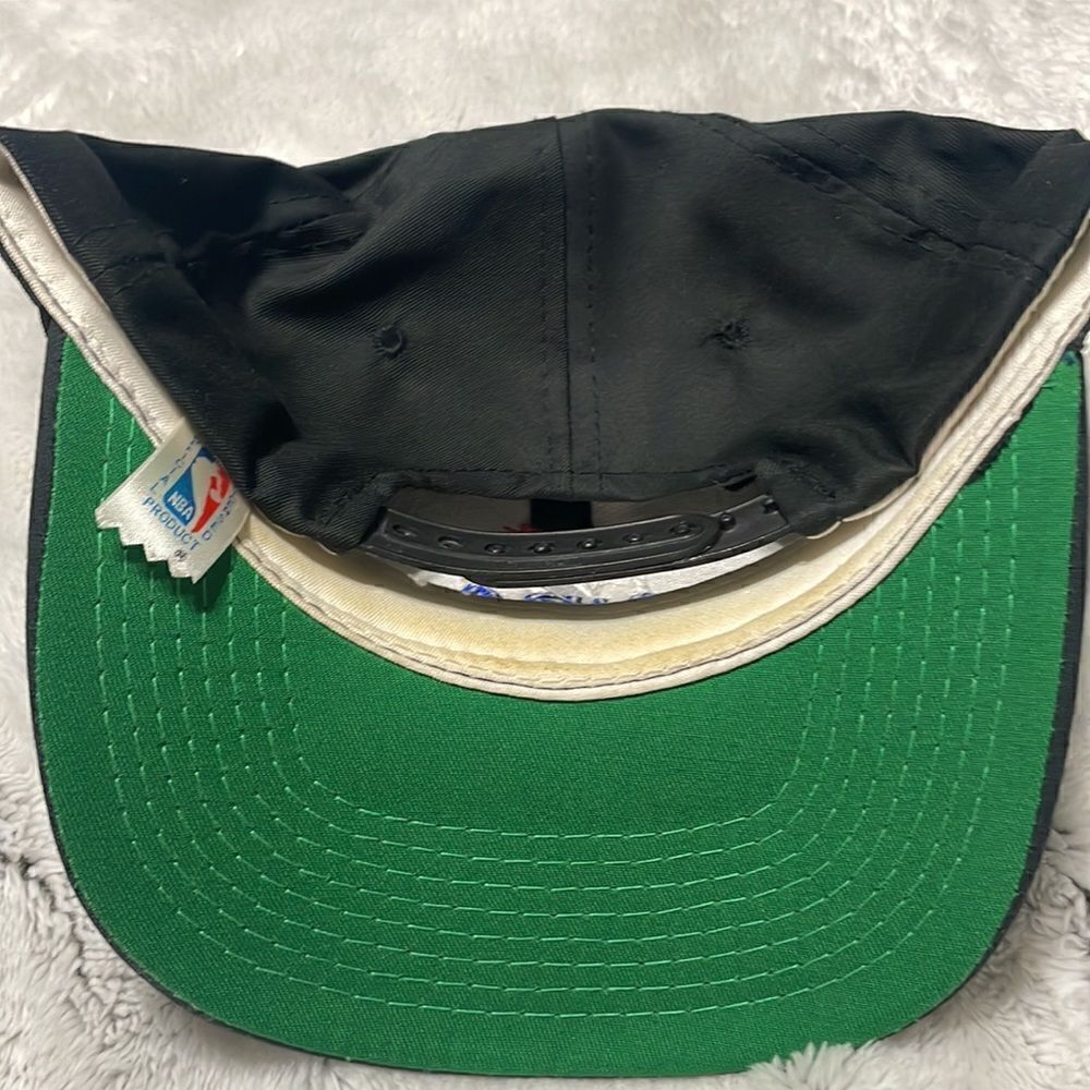 The 1990 NBA Finals Hat - Picture 4 of 6